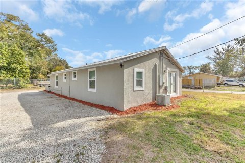 House in Apopka, Florida 3 bedrooms, 93.65 sq.m. № 1854465 - photo 6