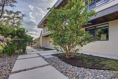 Apartamento en alquiler en Oakland Park, Florida, 1 dormitorio, 65.03 m2 № 1976066 - foto 4