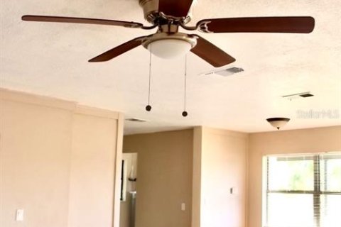 House in Daytona Beach, Florida 3 bedrooms, 99.5 sq.m. № 1771861 - photo 6