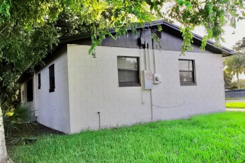 House in Daytona Beach, Florida 3 bedrooms, 99.5 sq.m. № 1771861 - photo 13