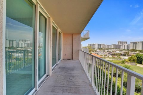 Condo in Fort Lauderdale, Florida, 1 bedroom  № 2187628 - photo 4