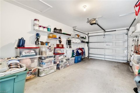 Condo in Fort Myers, Florida, 2 bedrooms  № 2231195 - photo 28