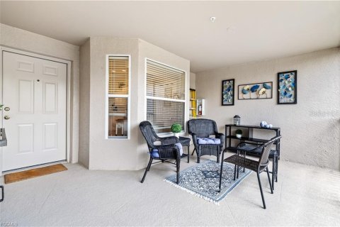 Condominio en Fort Myers, Florida, 2 dormitorios № 2231195