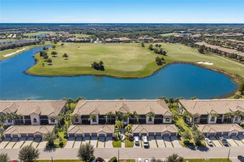Copropriété à vendre à Bradenton, Floride: 2 chambres, 145.76 m2 № 2436709 - photo 3