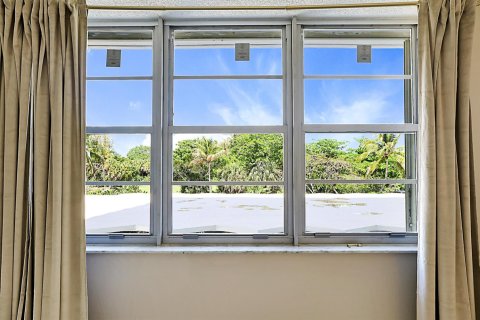 Condo in Boca Raton, Florida, 2 bedrooms № 2078421 - photo 22