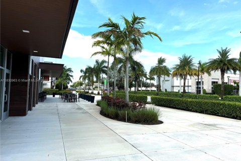 Adosado en venta en Pembroke Pines, Florida, 2 dormitorios, 108.7 m2 № 1807180 - foto 10