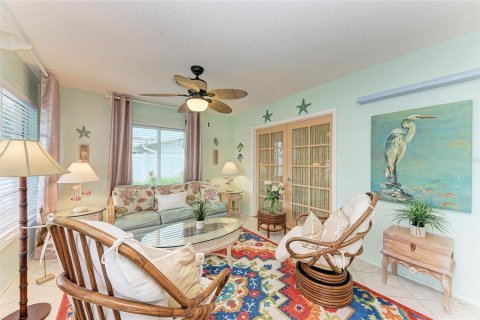 Снять в аренду виллу или дом в Венеция, Флорида 7 комнат, 171.87м2, № 1914716 - фото 22