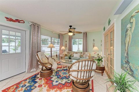 Снять в аренду виллу или дом в Венеция, Флорида 7 комнат, 171.87м2, № 1914716 - фото 21