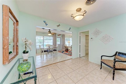 Снять в аренду виллу или дом в Венеция, Флорида 7 комнат, 171.87м2, № 1914716 - фото 9