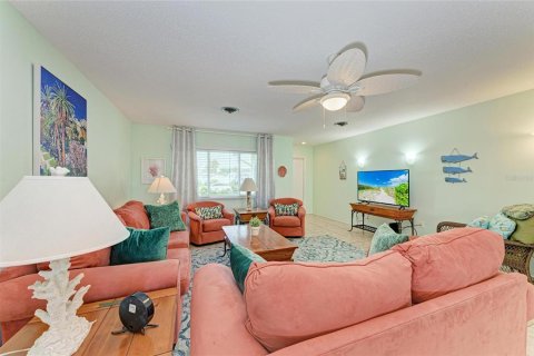 Снять в аренду виллу или дом в Венеция, Флорида 7 комнат, 171.87м2, № 1914716 - фото 8