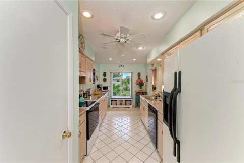 Снять в аренду виллу или дом в Венеция, Флорида 7 комнат, 171.87м2, № 1914716 - фото 17