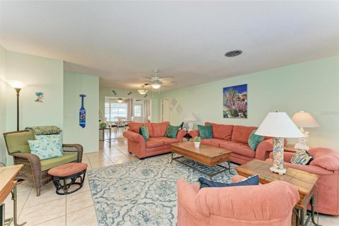 Снять в аренду виллу или дом в Венеция, Флорида 7 комнат, 171.87м2, № 1914716 - фото 6