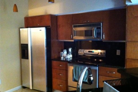 Condo in North Miami Beach, Florida, 3 bedrooms № 2082273 - photo 5
