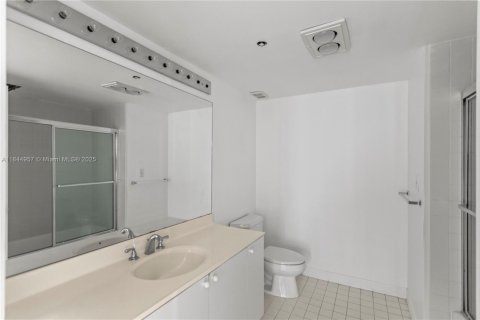 Condo in Aventura, Florida, 3 bedrooms in LANDMARK  № 1840735 - photo 29