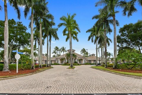 Villa ou maison à vendre à West Palm Beach, Floride: 3 chambres, 183.2 m2 № 2432508 - photo 24