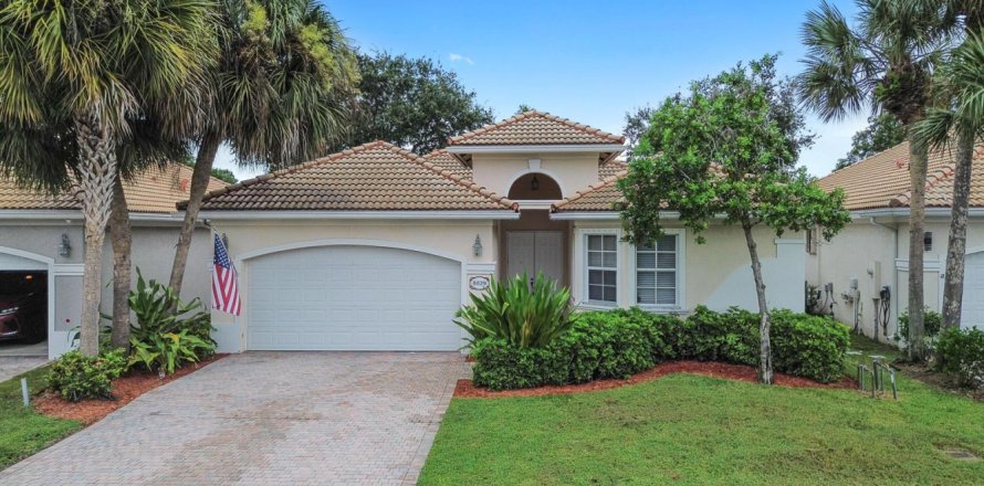 Villa ou maison à West Palm Beach, Floride 3 chambres, 183.2 m2 № 2432508