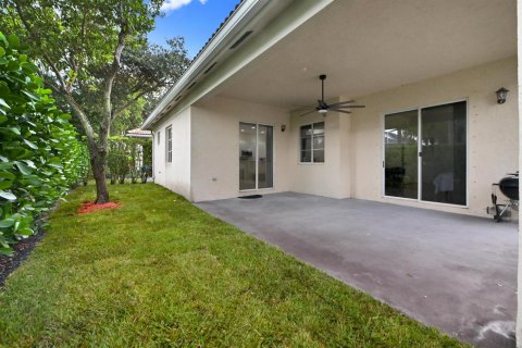 Villa ou maison à vendre à West Palm Beach, Floride: 3 chambres, 183.2 m2 № 2432508 - photo 22