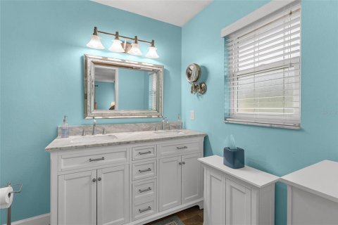 Villa ou maison à vendre à Sarasota, Floride: 3 chambres, 139.63 m2 № 2107604 - photo 15