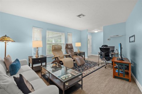 Villa ou maison à vendre à Sarasota, Floride: 3 chambres, 139.63 m2 № 2107604 - photo 9