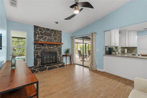 Villa ou maison à vendre à Sarasota, Floride: 3 chambres, 139.63 m2 № 2107604 - photo 4