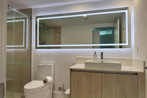 Copropriété à louer à North Miami Beach, Floride: 2 chambres, 101.91 m2 № 1927574 - photo 21