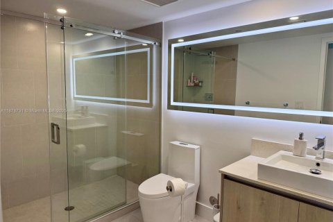 Copropriété à louer à North Miami Beach, Floride: 2 chambres, 101.91 m2 № 1927574 - photo 20