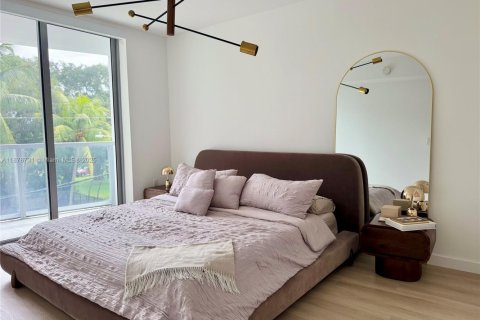 Copropriété à louer à North Miami Beach, Floride: 2 chambres, 101.91 m2 № 1927574 - photo 5