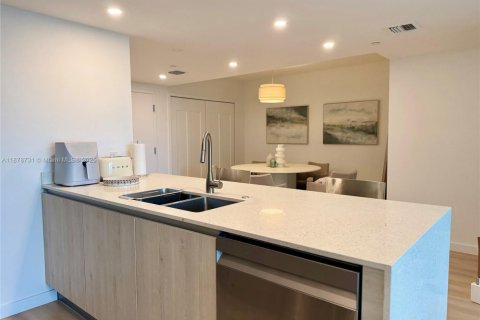 Copropriété à louer à North Miami Beach, Floride: 2 chambres, 101.91 m2 № 1927574 - photo 27