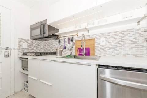 Apartamento en alquiler en Miami Beach, Florida, 1 dormitorio, 54.81 m2 № 2075223 - foto 14