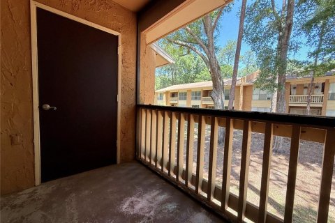 Condo in Gainesville, Florida, 3 bedrooms  № 1746616 - photo 22