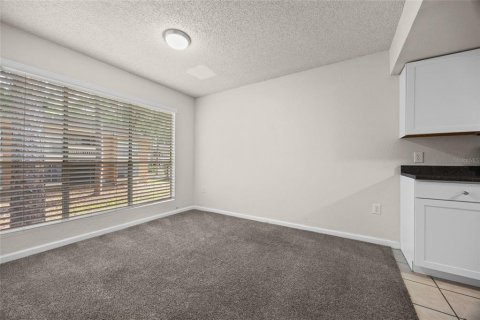 Condo in Gainesville, Florida, 3 bedrooms  № 1746616 - photo 7
