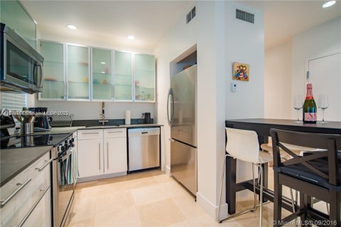 Copropriété à vendre à Miami Beach, Floride: 1 chambre, 60.39 m2 № 1962259 - photo 1