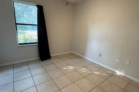 Villa ou maison à louer à Deltona, Floride: 3 chambres, 107.4 m2 № 1918489 - photo 11