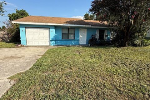 Villa ou maison à louer à Deltona, Floride: 3 chambres, 107.4 m2 № 1918489 - photo 1
