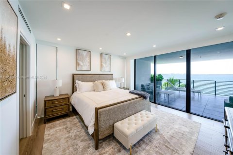 Condo in Miami Beach, Florida, 3 bedrooms  № 1857517 - photo 17