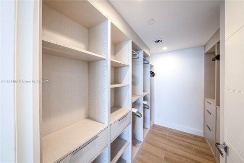Condo in Miami Beach, Florida, 3 bedrooms  № 1857517 - photo 21