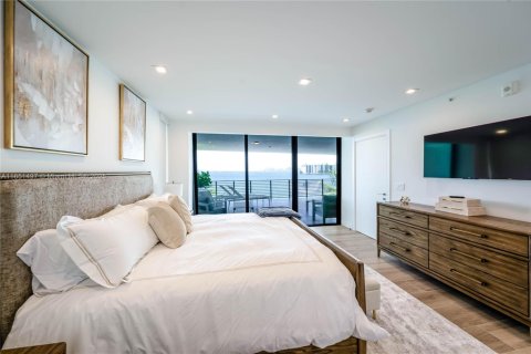 Condo in Miami Beach, Florida, 3 bedrooms  № 1857517 - photo 23