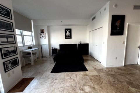 Снять в аренду кондоминиум в Майами, Флорида 1 спальня, 60.48м2, № 1964490 - фото 10