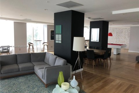 Снять в аренду кондоминиум в Майами, Флорида 1 спальня, 60.48м2, № 1964490 - фото 15