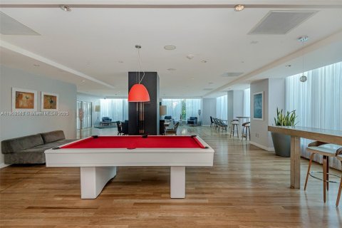 Снять в аренду кондоминиум в Майами, Флорида 1 спальня, 60.48м2, № 1964490 - фото 18