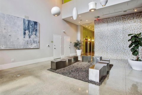 Снять в аренду кондоминиум в Майами, Флорида 1 спальня, 60.48м2, № 1964490 - фото 25