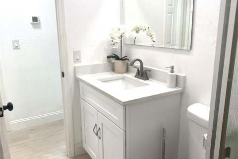 House in Port Charlotte, Florida 2 bedrooms, 113.53 sq.m. № 1910956 - photo 30