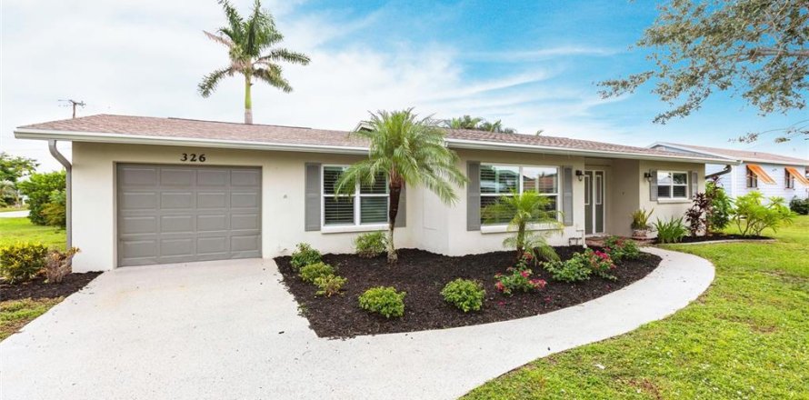 House in Punta Gorda, Florida 2 bedrooms, 128.39 sq.m. № 1908631