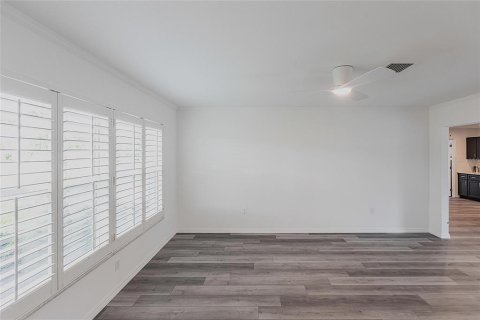 House in Punta Gorda, Florida 2 bedrooms, 128.39 sq.m. № 1908631 - photo 4