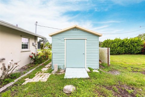 House in Punta Gorda, Florida 2 bedrooms, 128.39 sq.m. № 1908631 - photo 22