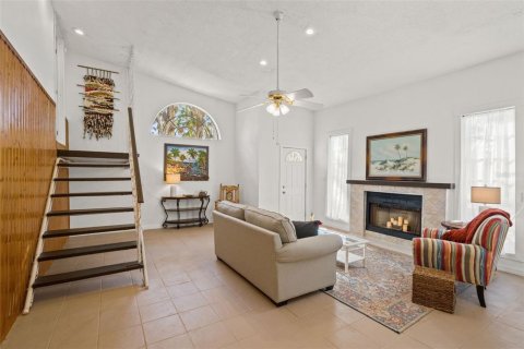 House in Hernando Beach, Florida 2 bedrooms, 125.23 sq.m. № 2227091 - photo 5