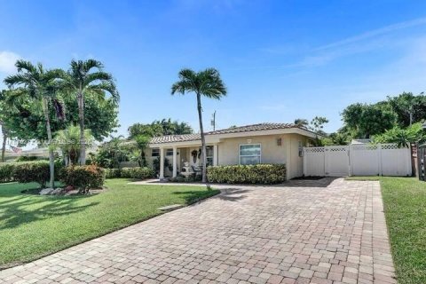 House in Deerfield Beach, Florida 4 bedrooms, 175.31 sq.m. № 1889562 - photo 29