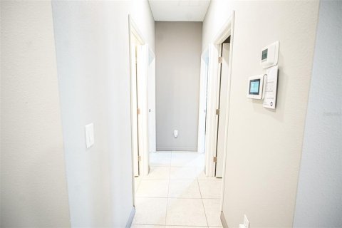 House in Kissimmee, Florida 4 bedrooms, 166.57 sq.m. № 1840640 - photo 24