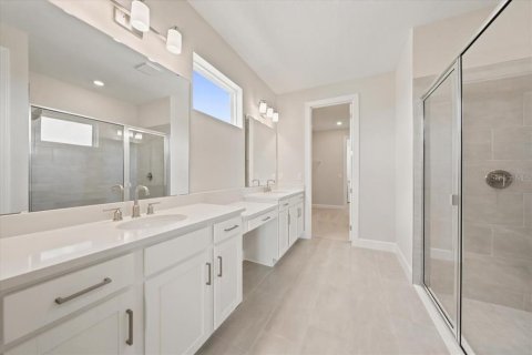 House in Palmetto, Florida 2 bedrooms, 170.75 sq.m. № 2350412 - photo 24