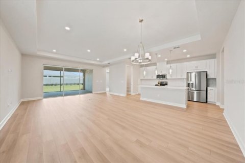 House in Palmetto, Florida 2 bedrooms, 170.75 sq.m. № 2350412 - photo 5